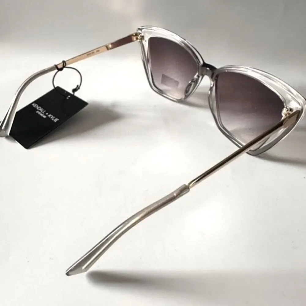 NWT Kendall+Kylie‎ Charlotte Womens Cat Eye Polarized Sunglasses Gray Crystal